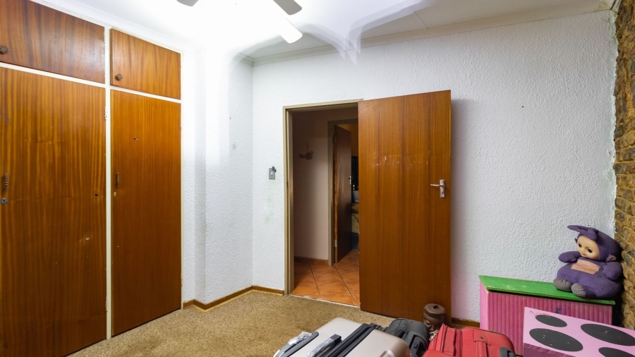 5 Bedroom Property for Sale in Cashan North West